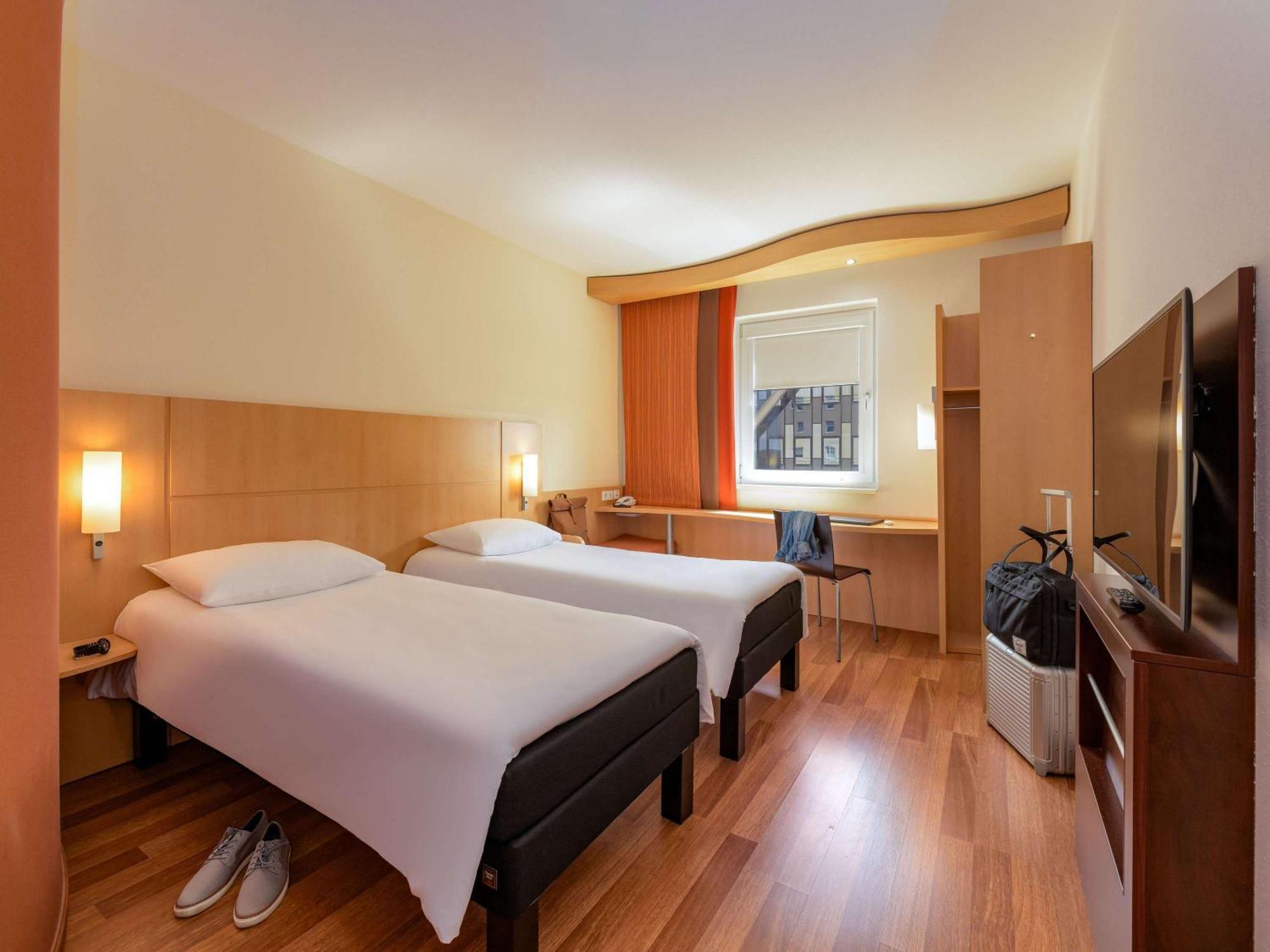 Hotel Ibis Stuttgart Airport Messe 2*